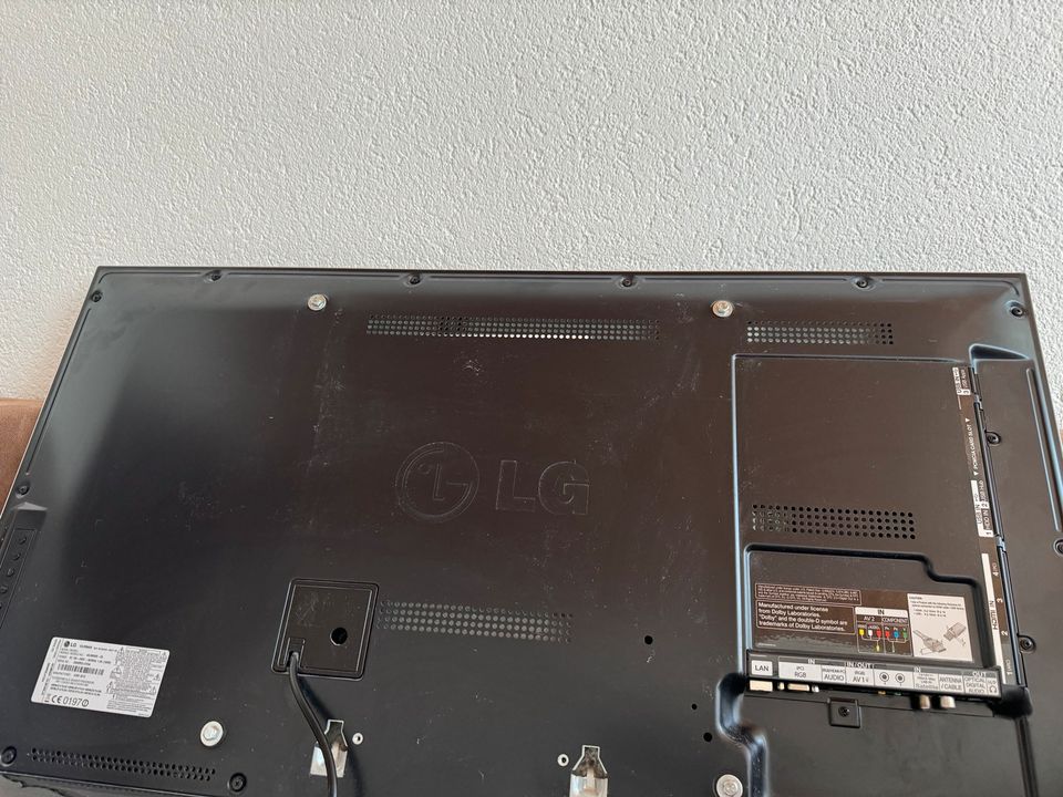 LG 42LM660S Smart TV, 43 Zoll in Schwäbisch Gmünd