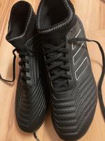 Adidas Stollenschuhe gr 41,5 Fußballschuhe schwarz Stollen Thüringen - Zella-Mehlis Vorschau