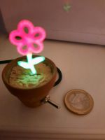 DIY mini Blumen Lampe LED Tontopf, Unikat Altona - Hamburg Sternschanze Vorschau