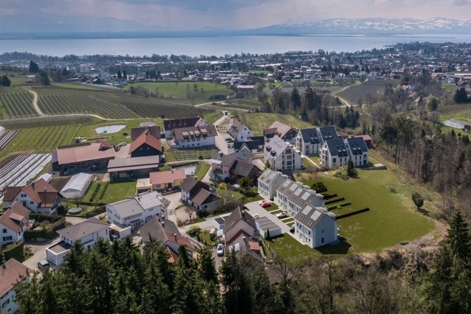 KfW40+ Doppelhaushälfte mit Seeblick! in Lindau