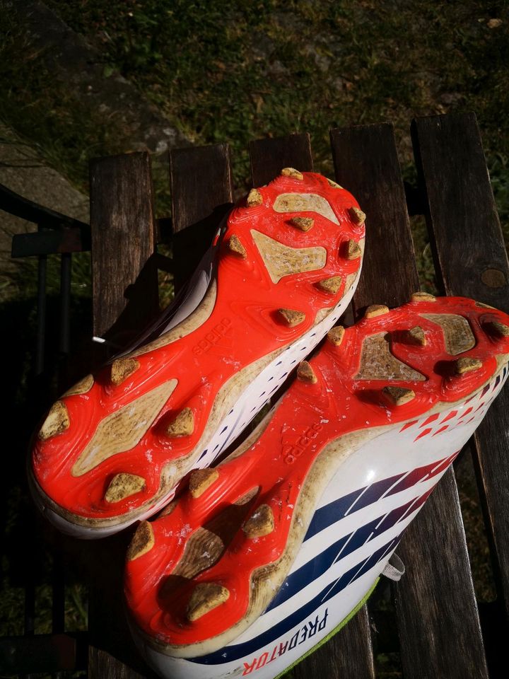 Fußballschuhe in Schönwalde