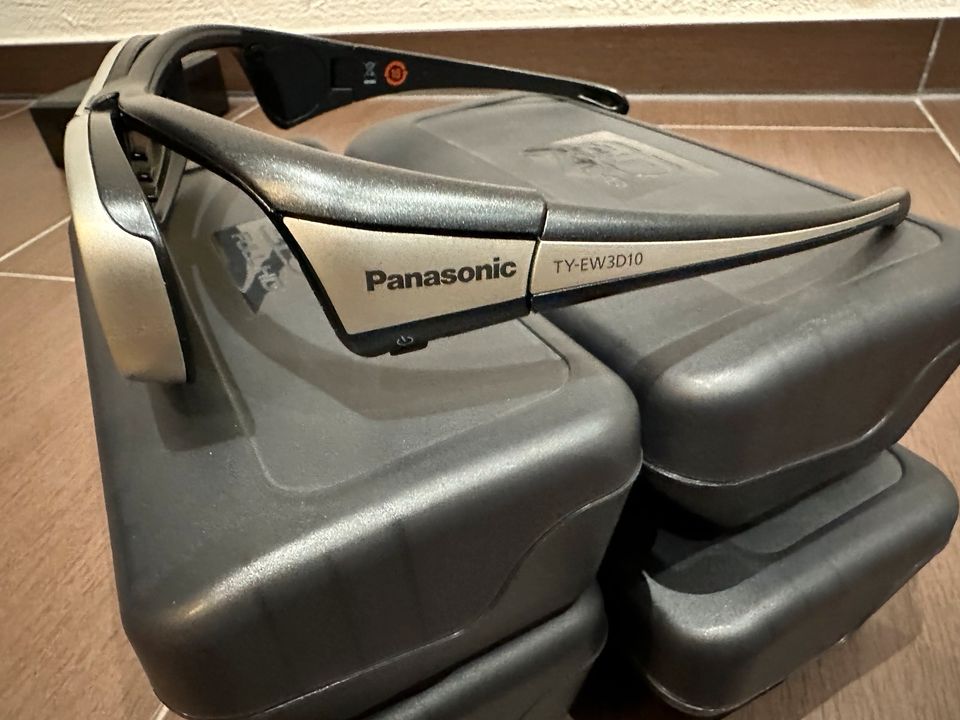 4x Panasonic 3D Brillen FHD Original  TY- EW3D10 Neuwertig in Bösingen