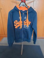 Superdry Hoodie mit Reißverschluss  Gr M Nordrhein-Westfalen - Recklinghausen Vorschau