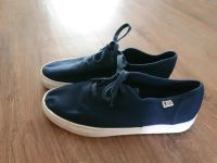 Turnschuhe Sneaker Schuhe aus Stoff blau Gr. 39 Niedersachsen - Sickte Vorschau