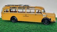 Minichamps 10x Mercedes Bus verschiedene Varianten 1:43 neuwertig Nordrhein-Westfalen - Menden Vorschau