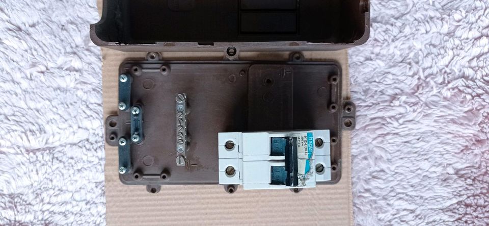 Sicherungskasten Wohnwagen/Wohnmobil 2x 10A Automat in Trier