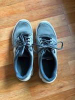 Laufschuhe Größe 42 Hessen - Heusenstamm Vorschau