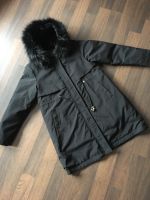 NEUe Winterjacke Steppjacke Mantel Anorak PELZ abnehmbar 40 42 44 Süd - Niederrad Vorschau