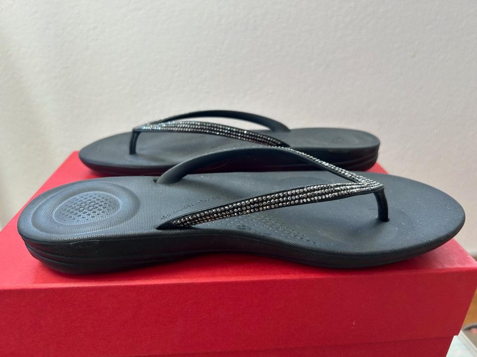 Flip Flops Zehentrenner Strass Größe 7 von Fitflop  NP € 109,00 in Horb am Neckar