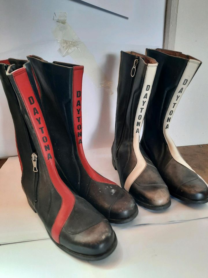 2 Paar Daytona classic Motorradstiefel in Schefflenz