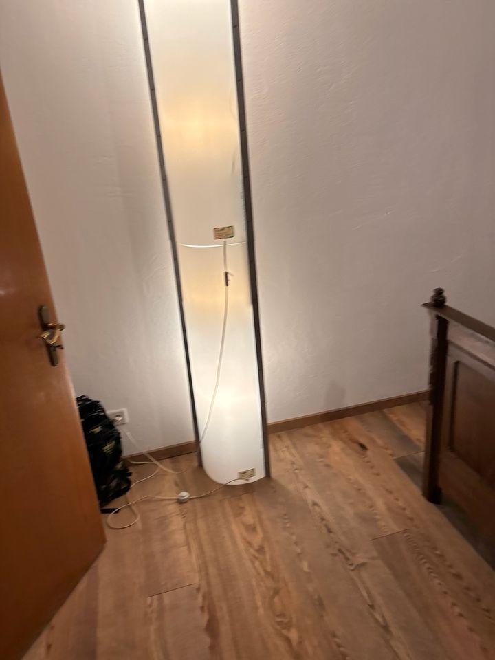 Stehlampe  Beleuchtung in München