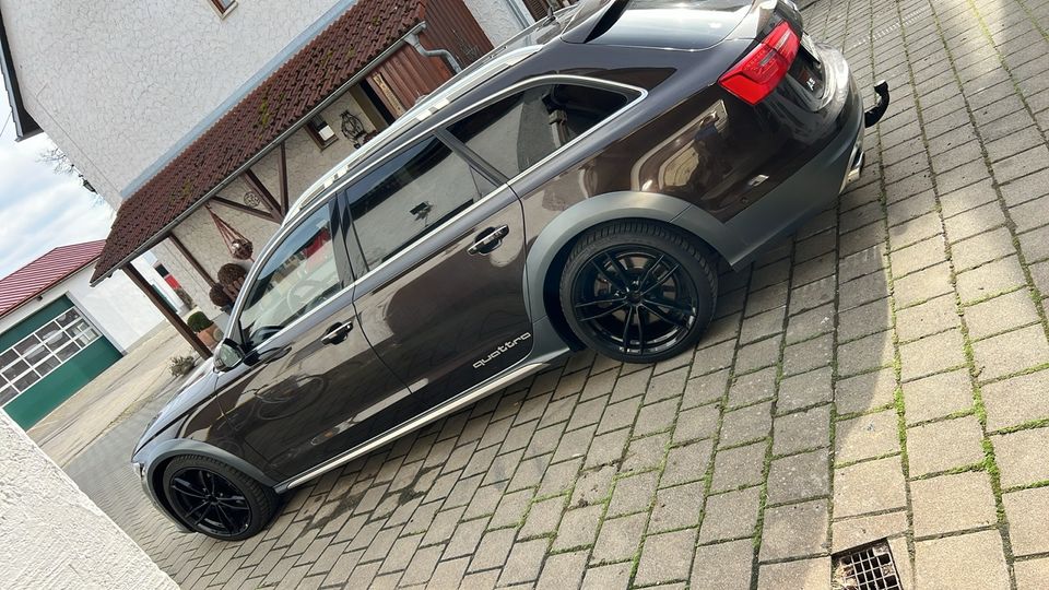 Audi a6 allroad in Inchenhofen