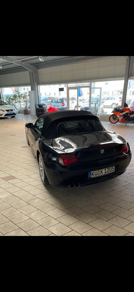BMW Z4 Cabrio Roadster 2,5Liter in Kulmbach