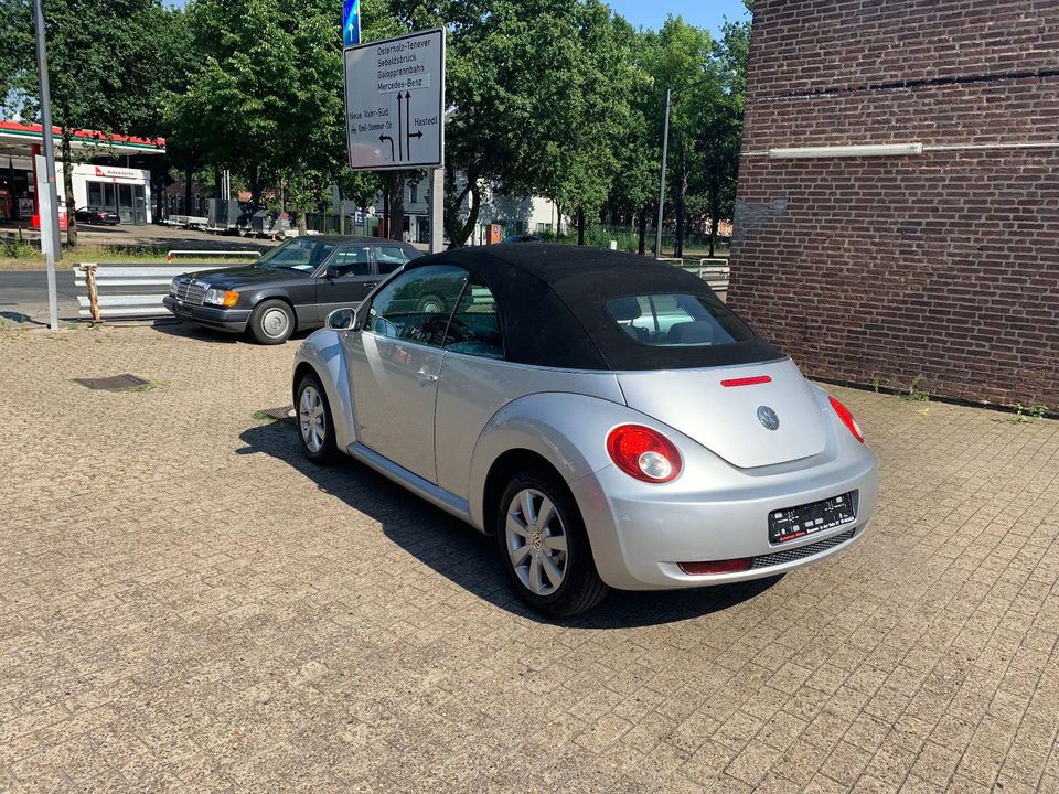 Volkswagen New Beetle Cabriolet 2.0 in Bremen