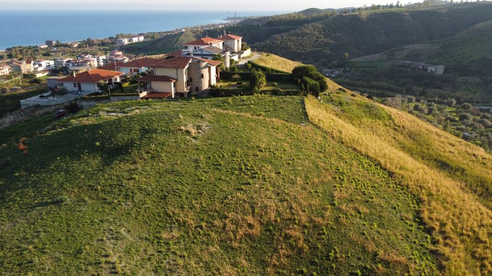 Blick auf Meer und Berge! Wunderschönens 1520m² Baugrundstück in Italien, Kalabrien, Santa Caterina in Wendeburg