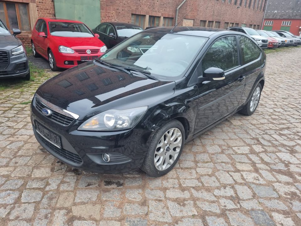 Ford Focus Lim. Sport in Brehme