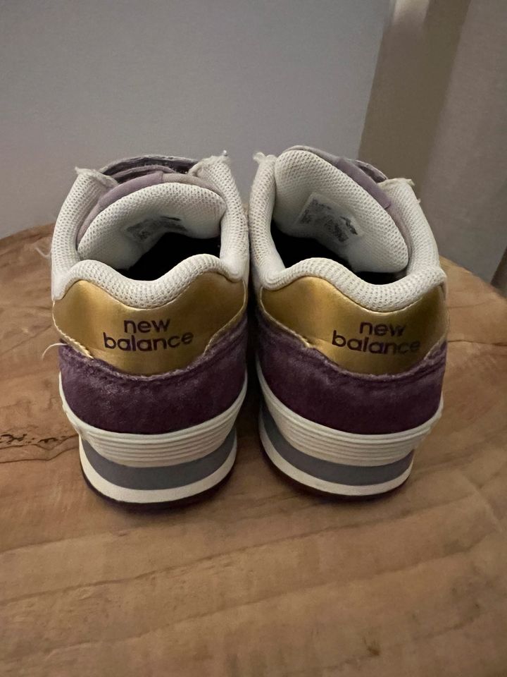 New balance kinder gold sale