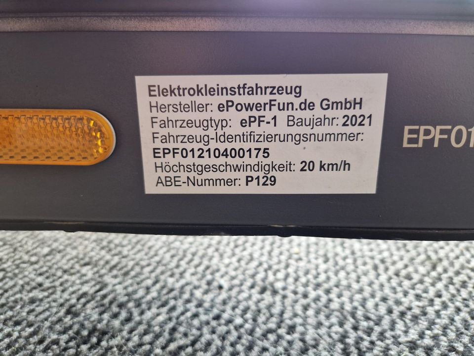 ePowerFun ePF-1 Stealth eScooter mit Straßen. 22km/h - neuwertig in Burglengenfeld