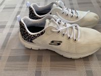 Skechers mit Animalprint Gr 42 neuwertig Rheinland-Pfalz - Ludwigshafen Vorschau