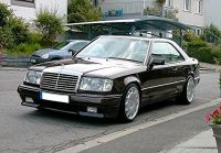 Suche einen W124 Coupe,Limousine Benziner Niedersachsen - Aurich Vorschau