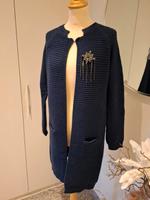 Kuschelig Strickjacke von Mode in Italy Gr:S/M neu Niedersachsen - Göttingen Vorschau