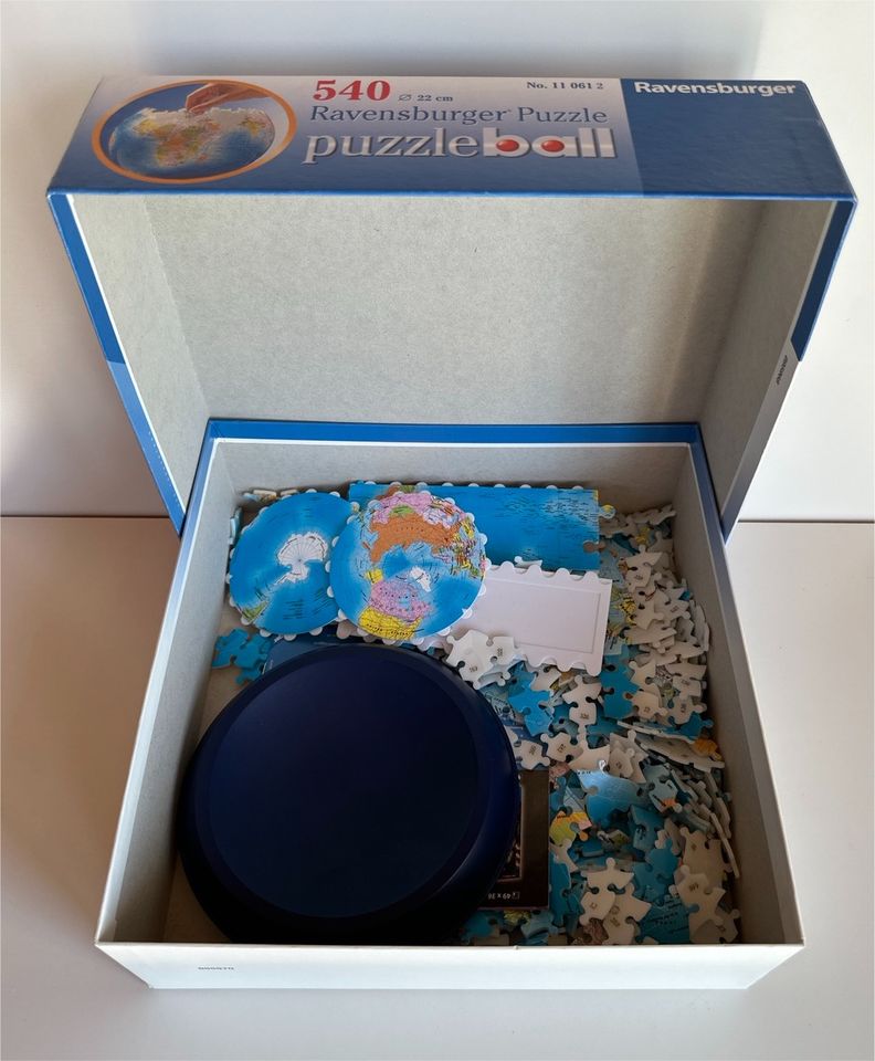 Ravensburger Puzzle „puzzleball Erdkugel“ neuwertig! in Schlier