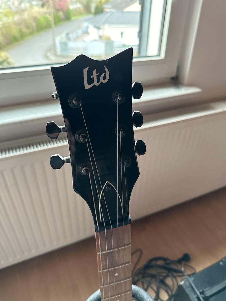 E-Gitarre LTD EC-50 in Bornheim