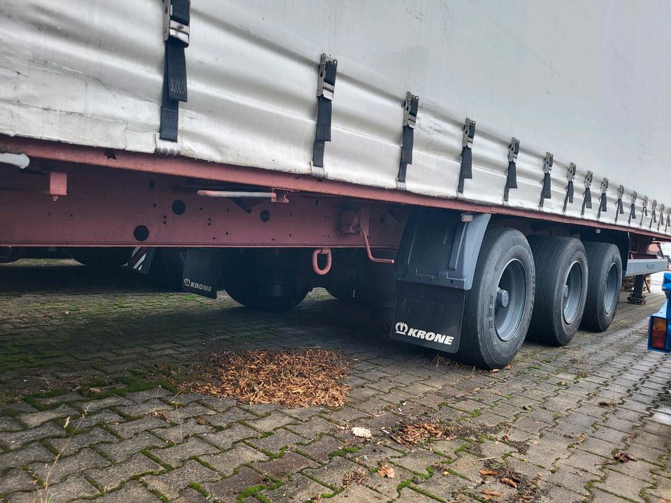 Auflieger Krone SDP 27 SANHSCHAUSTELLERFZ SCHIEBE PLANE MEGA TÜV in Oberschleißheim