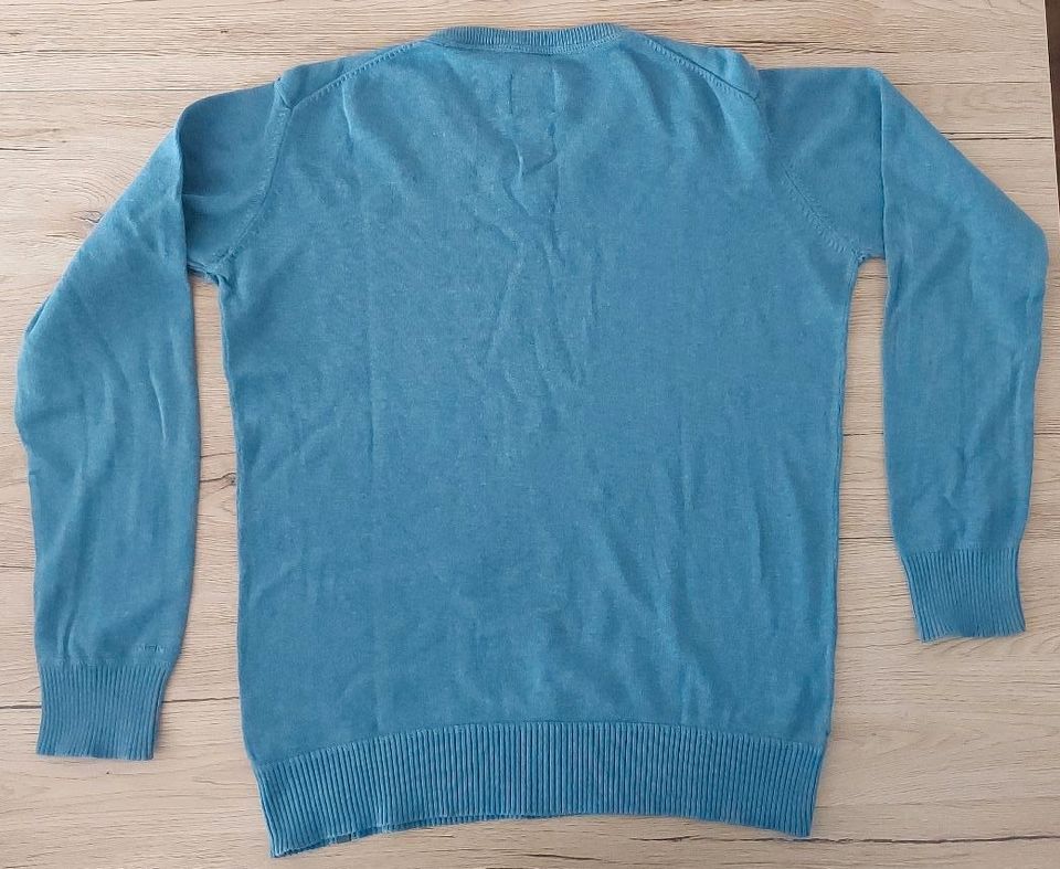 Manguun Pullover Herren Gr. M blau in Remse