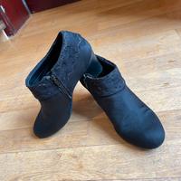 Pumps Schuhe mit Keilabsatz 39 Hessen - Niestetal Vorschau