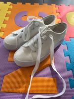 Vty Schuhe Sneaker gr. 36 weiß neuwertig Kr. Passau - Passau Vorschau