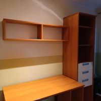 Büro Schreibtisch 2 Regale Kommode/Sideboard Niedersachsen - Staffhorst Vorschau