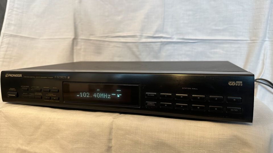 Pioneer A209R Stereo Verstärker/F303RDS Tuner/Radio in Dresden