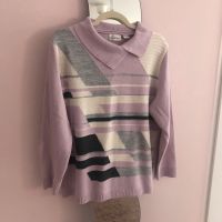 rosa Pulli mit Kragen mit Muster rosa weiß grau schwarz in XL Hessen - Friedberg (Hessen) Vorschau