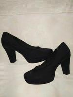 Pumps von Tamaris Größe 40 schwarz wie NEU Hessen - Bischoffen Vorschau