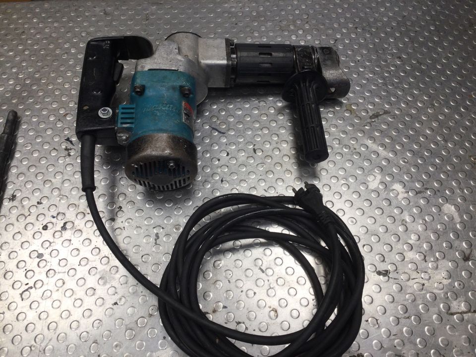 Makita Stemmhammer HM 0810 gebraucht in Weidenbach