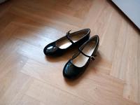 Lackschuhe, Ballerinas Gr 36 mit kleinem Absatz Leipzig - Probstheida Vorschau