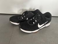 Nike Women Zoom Fit Gr. 36.5 Niedersachsen - Northeim Vorschau