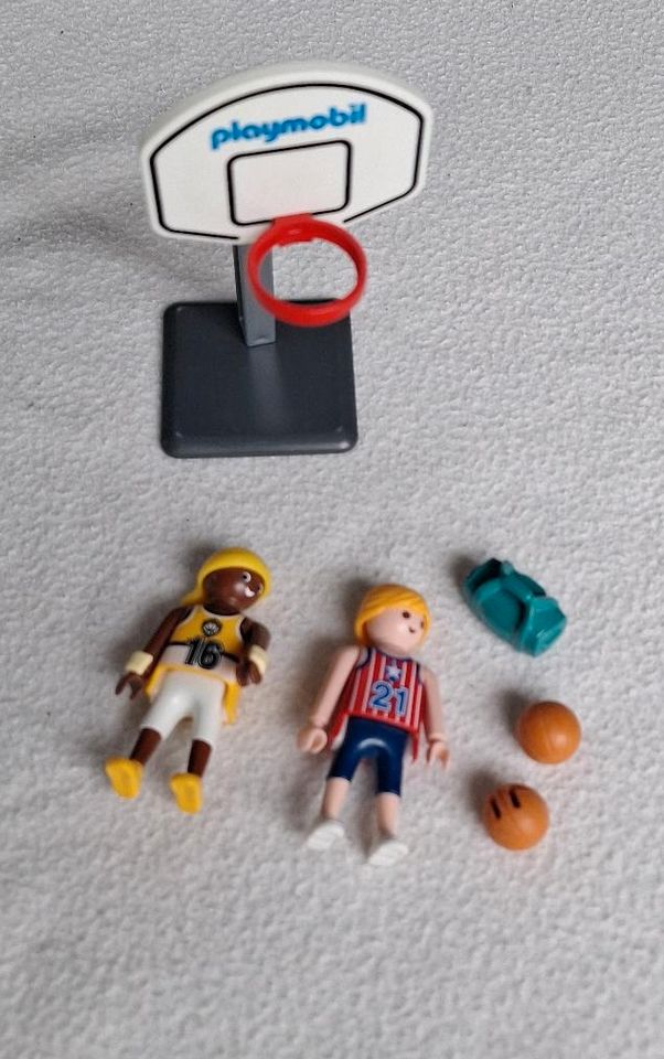 Playmobil Basketballspieler in Mönchengladbach