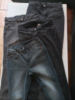 4 mal H&M Jeans Stretch Jeggings Mädchen Gr.  170 32/32 40 Bayern - Cham Vorschau