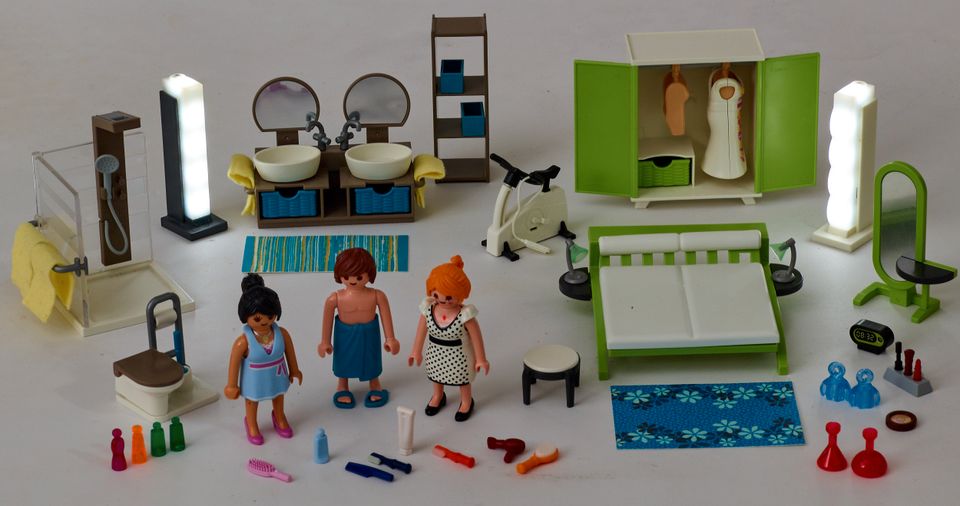 Playmobil City Life Schlafzimmer 9271 + Badezimmer 9268 in Düsseldorf