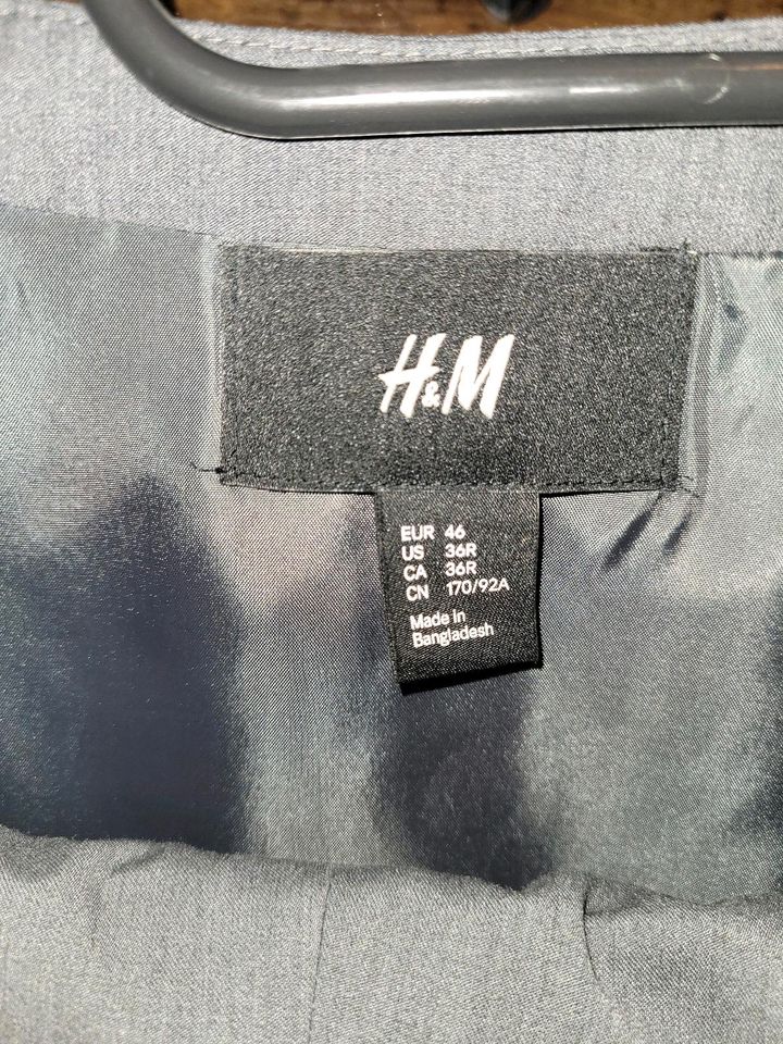 Anzug Weste Hose H&M S/M EUR 46 Grau sehr guter Zustand in Hamburg