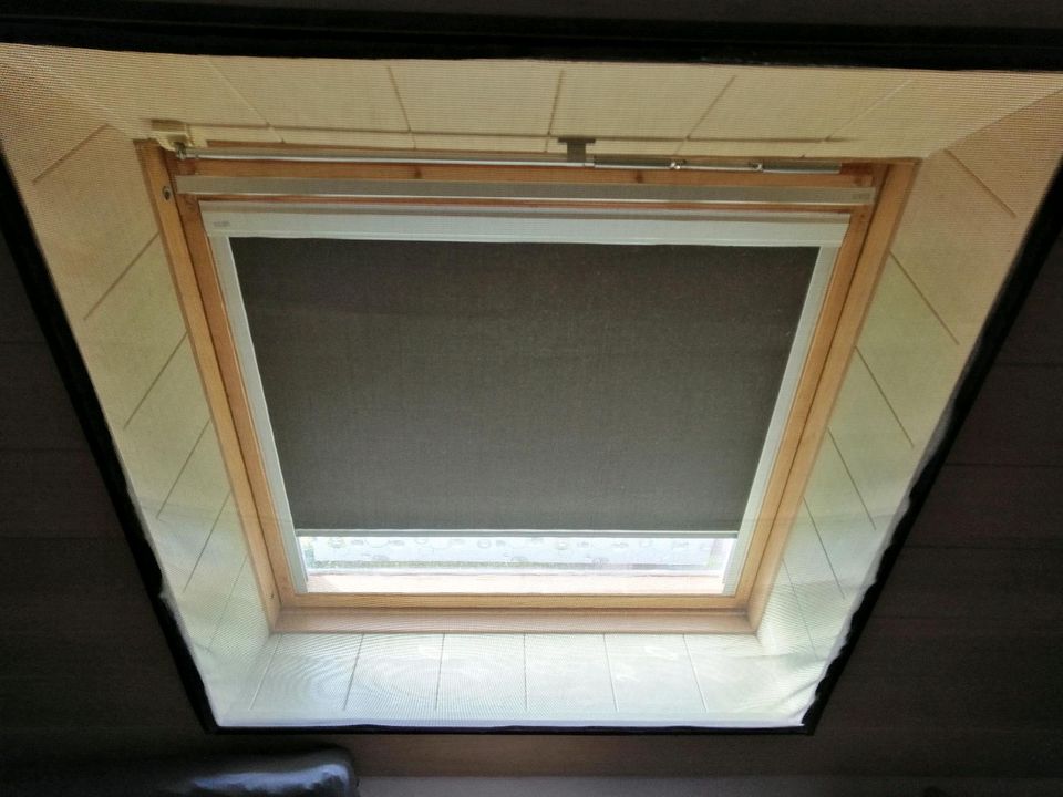 Velux Original Dachfenster Verdunkelungsrollo für S06 - schwarz in Sonsbeck