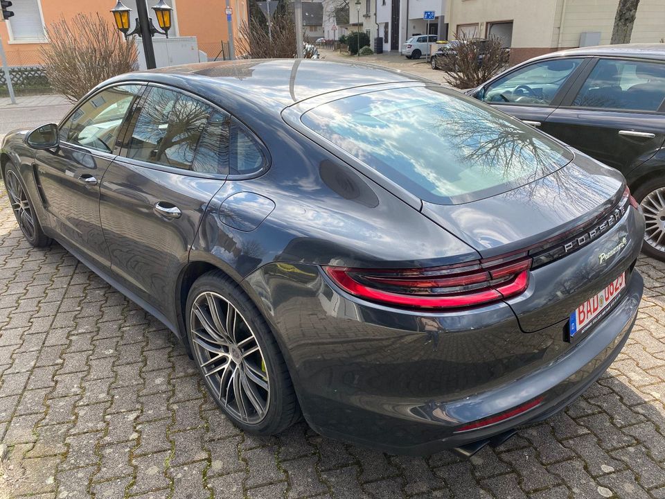 Porsche Panamera  4E Hybrid,Leder Bi  Color,Sport Chrono in Baden-Baden