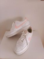 Nike Sneaker 41 weiß/rosa Nordrhein-Westfalen - Dorsten Vorschau