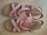 Tolle und bequeme Sandalen von TOMS Neu  Gr. 39 8,5 Berlin - Rudow Vorschau