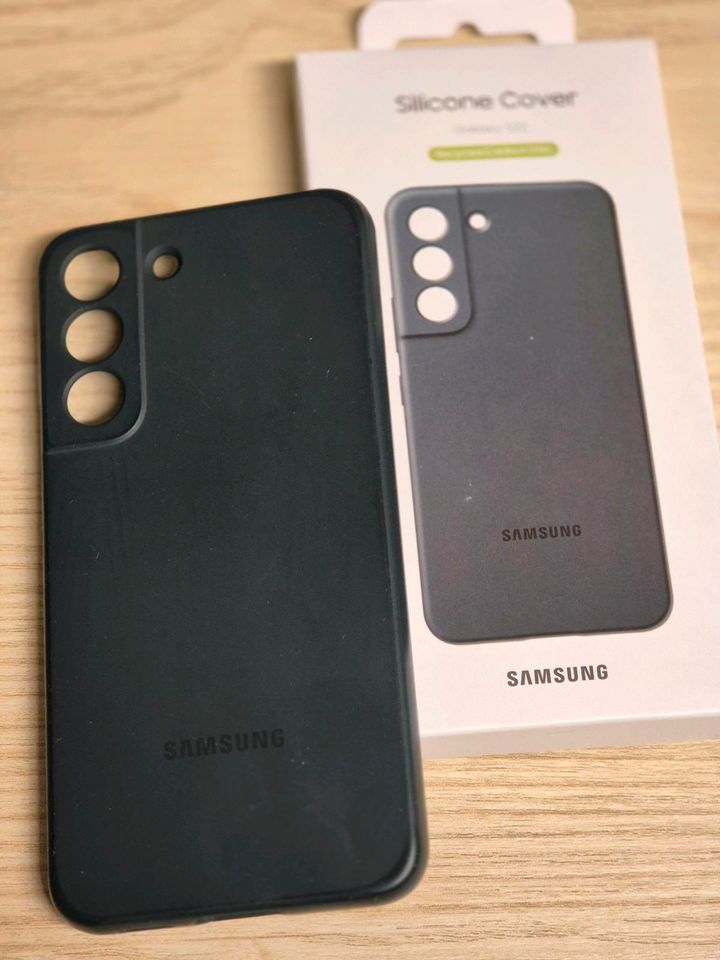 Samsung Galaxy S22 256 GB green in Marl