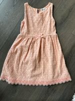 Schickes Rosa Spitzenkleid H &M Gr 122/128 - Niedersachsen - Neustadt am Rübenberge Vorschau