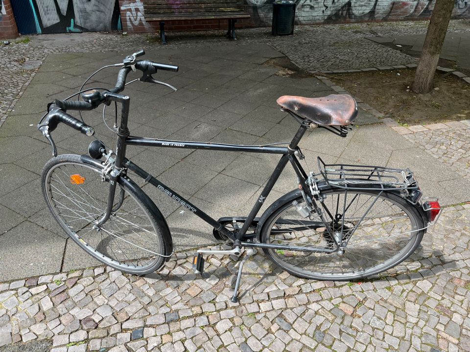 PEUGEOT Herrenfahrrad Nice schwarz 28 Zoll Bastler in Berlin