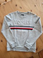 Tommy Hilfiger Pulli Gr. 164 Baden-Württemberg - Bahlingen Vorschau